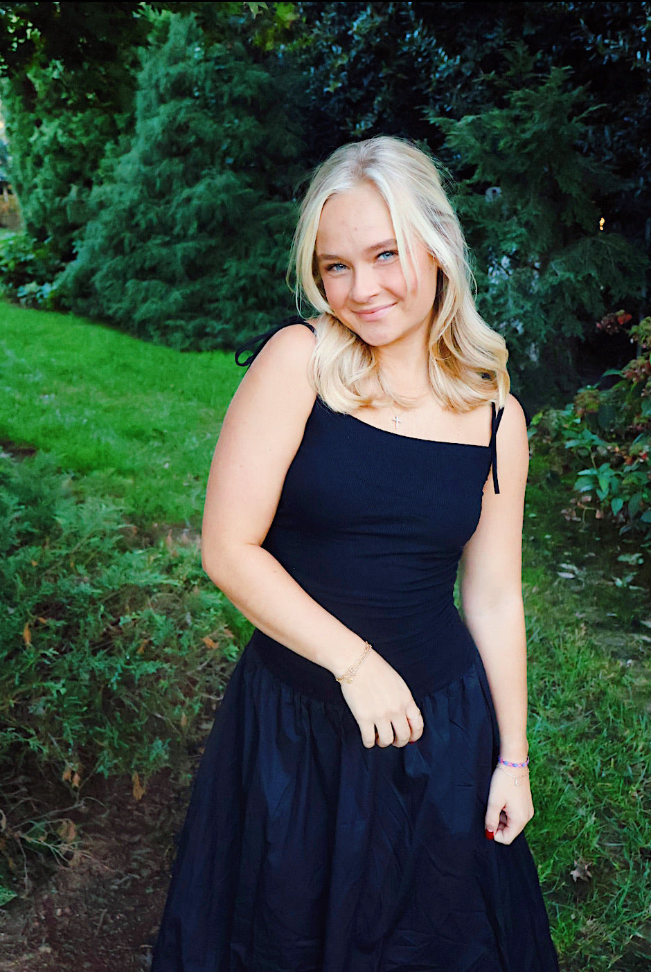black maxi bubble dress Laura Bubble Hem Maxi Dress No. 14